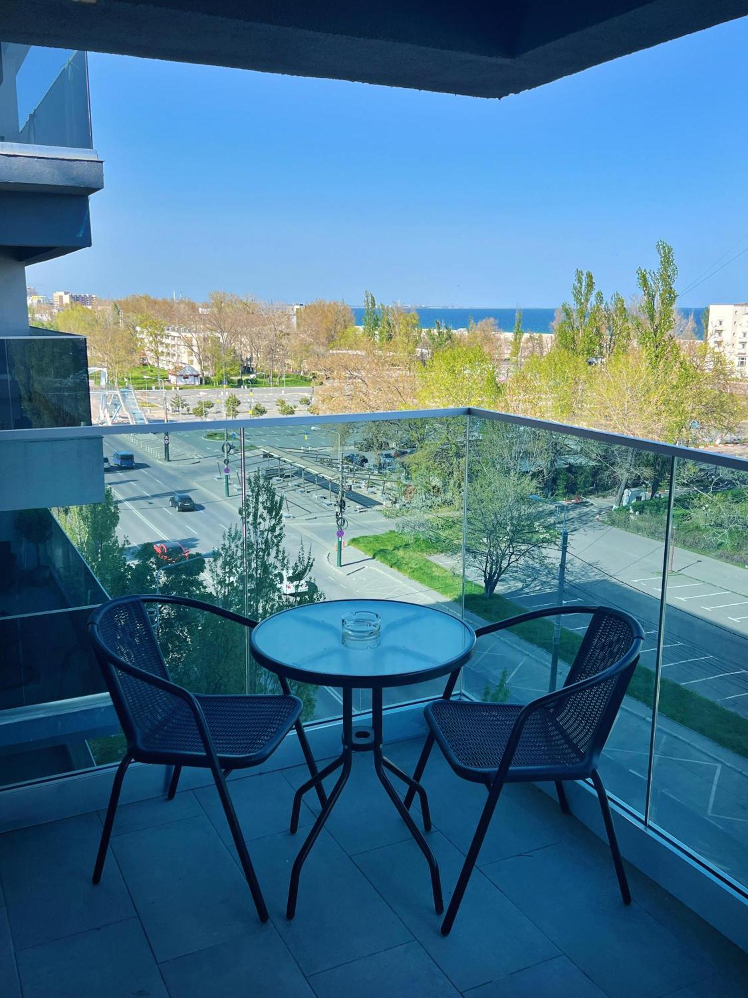 Moon Residence Mamaia Exterior photo